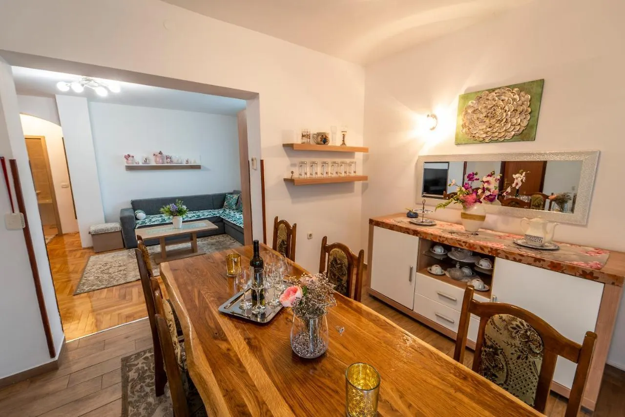 House Silvija Pula Apartment