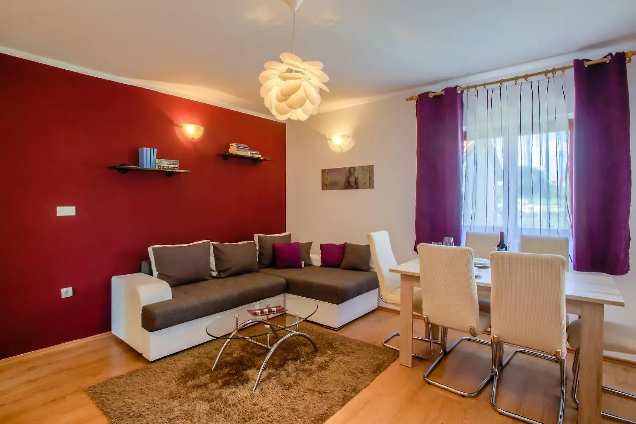 House Silvija Pula Apartment