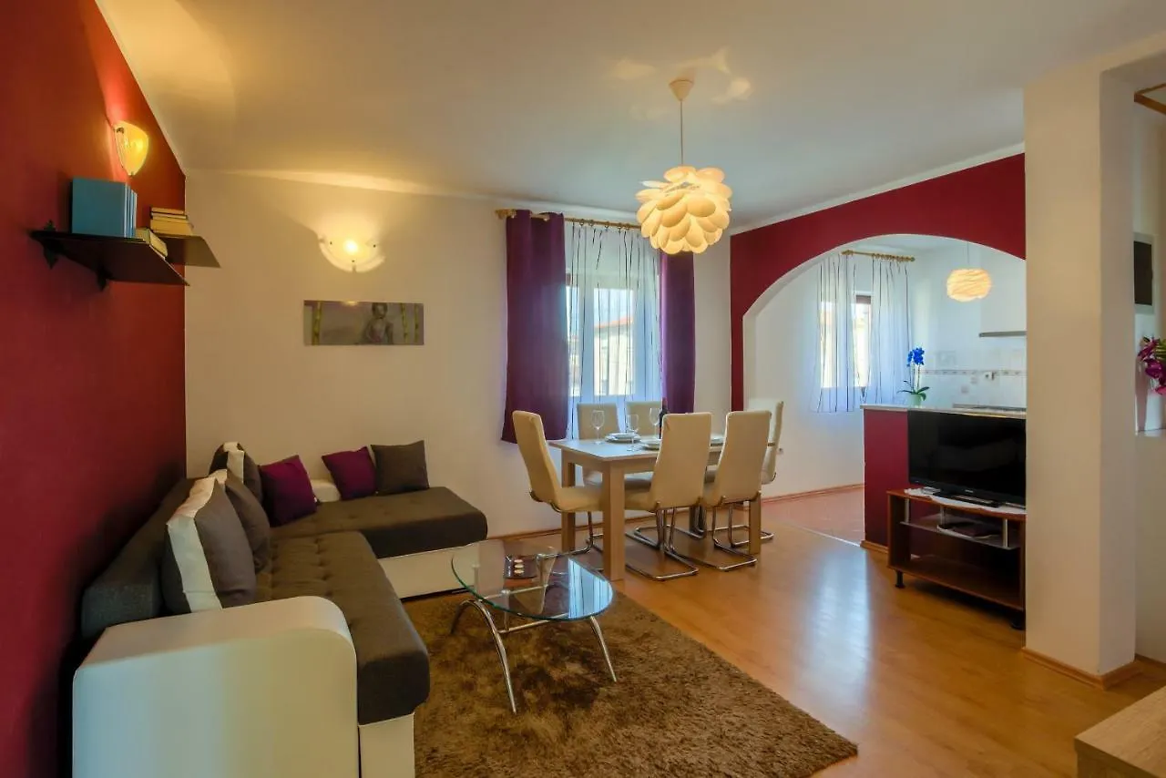 House Silvija Pula Apartment
