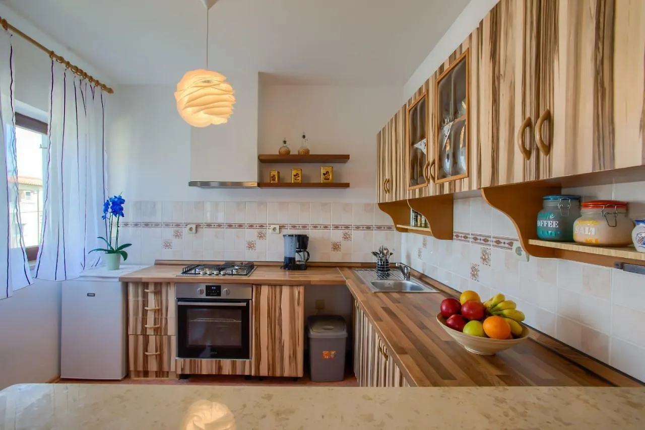 House Silvija Pula Apartment 0*,